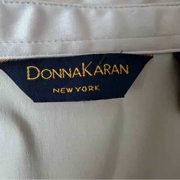 Donna Karan New York Gold Button Up Size Medium - Picture 7 of 7